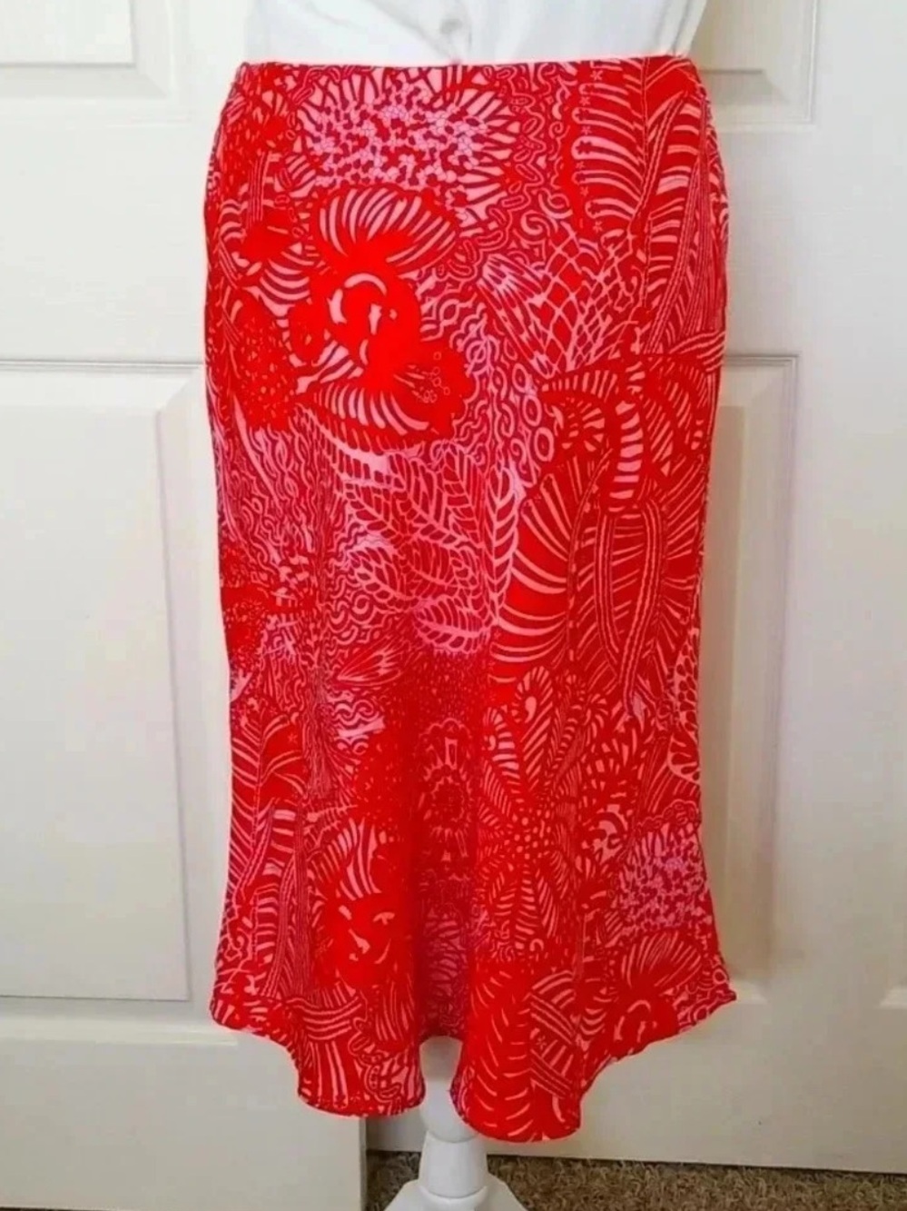 Ann Taylor Red Floral-Pattern Midi Skirt